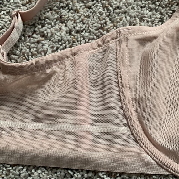 Parfait Maya Unlined Plunge Bra Classic Shape Wear with Underwire - Picture 10 of 13